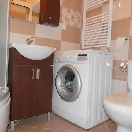 Апартаменти Apartament Poarta Schei