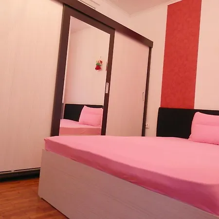 Apartament Poarta Schei Брашов