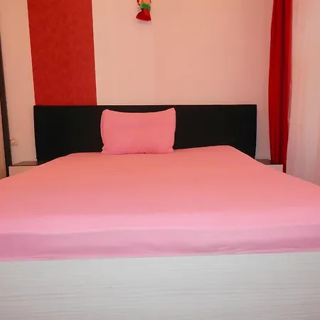 Апартаменти Apartament Poarta Schei